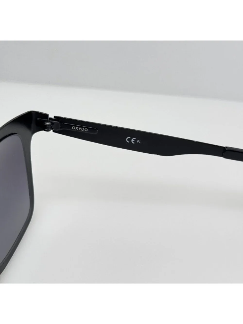 Oxydo Sunglasses OX 1079/S 003HD 52-21-140